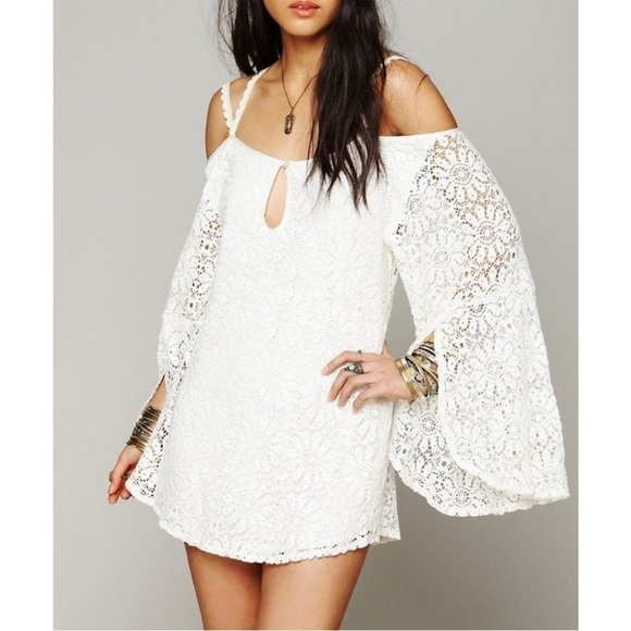 Jen’s pirate booty SMALL Padang lace backless dress bohemian - Picture 13 of 13